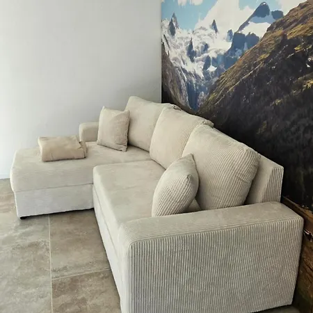 Ersalin Im Schoenen Domleschg Apartmán *