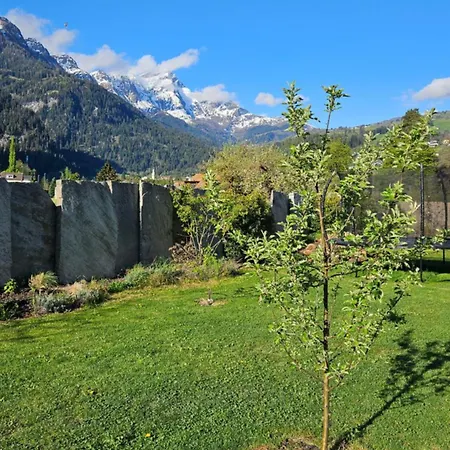 Ersalin Im Schoenen Domleschg Apartmán *